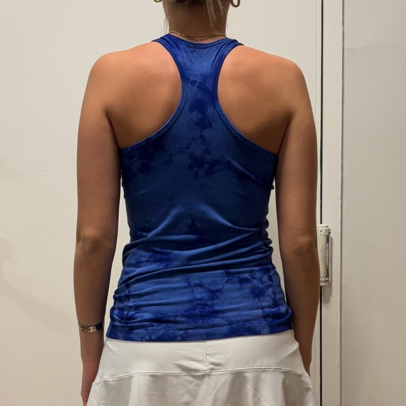 Road Runner Blue Tie-Dye Workout Tank - Picture 2 of 3